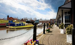 Ellesmere Port fun casino for wedding entertainment at Holiday Inn